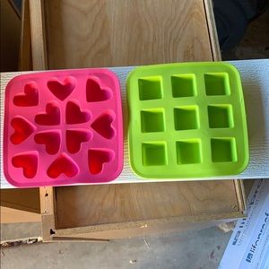 Heart and cube ice makers